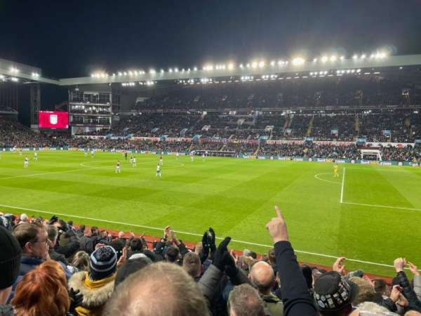 Villa Park, section: Q2, row: O, seat: 34