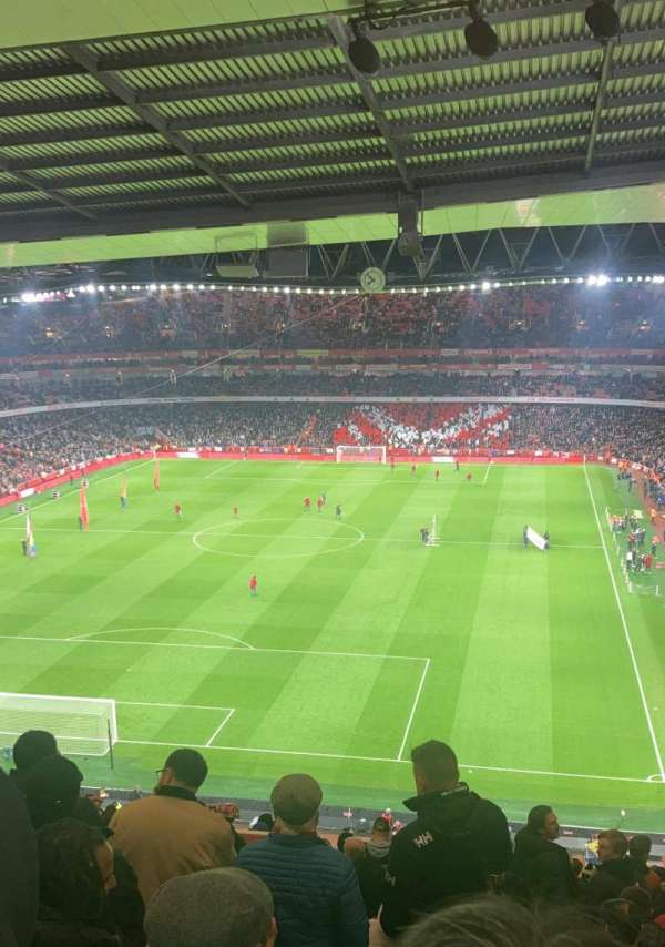 Emirates Stadium, section: 100, row: 18, seat: 251