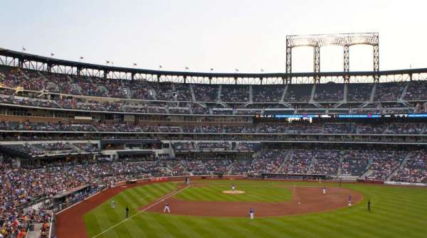 Citi Field, section: 301, row: 1
