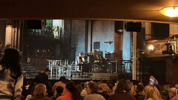 Lyric Theatre, section: Stalls, row: V, seat: 14