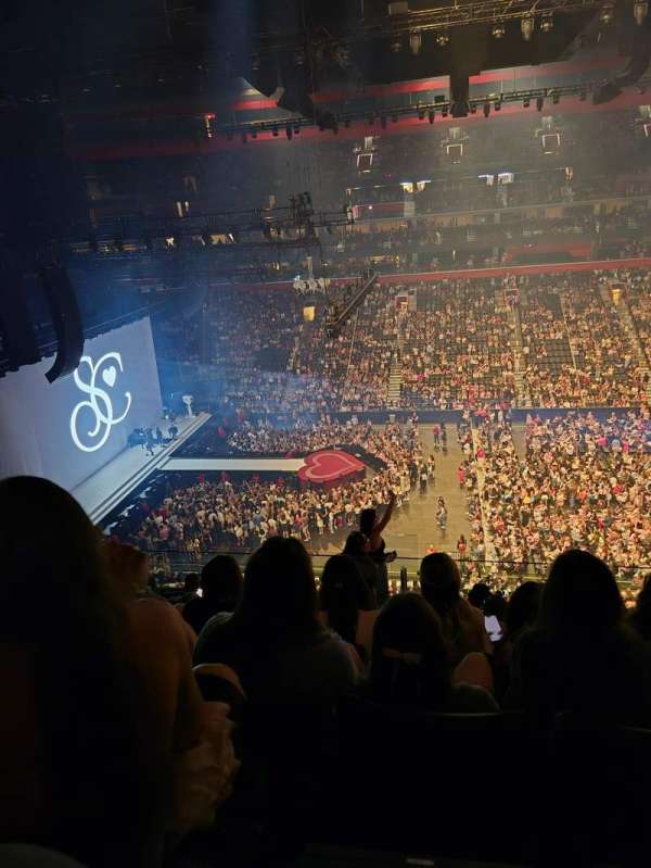 Little Caesars Arena, section: M28, row: 4, seat: 12