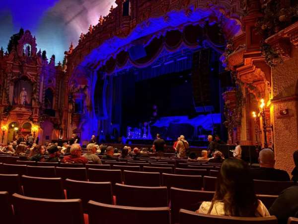 Akron Civic Theatre, section: Orchestra 4, row: Q, seat: 12
