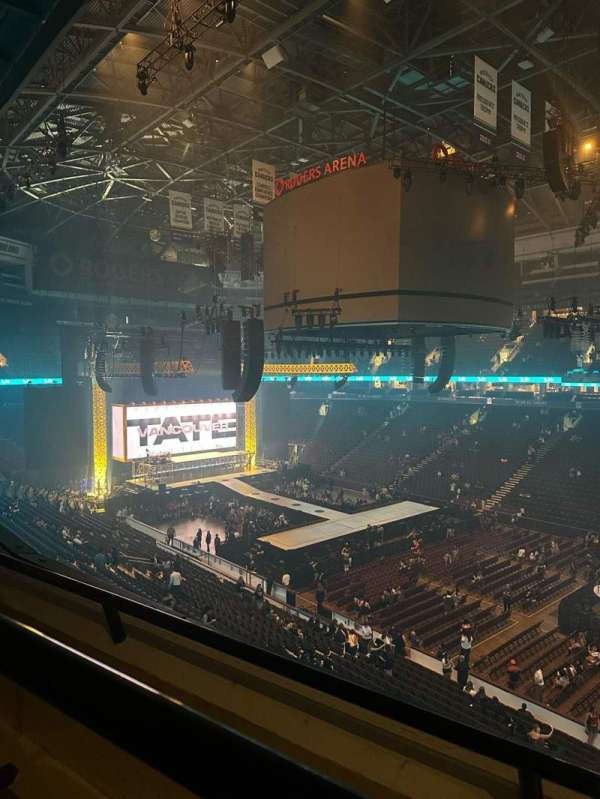 Rogers Arena, section: 320, row: 2, seat: 105