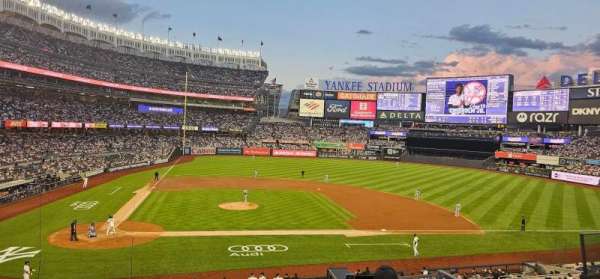 Yankee Stadium, section: 217, row: 7, seat: 8