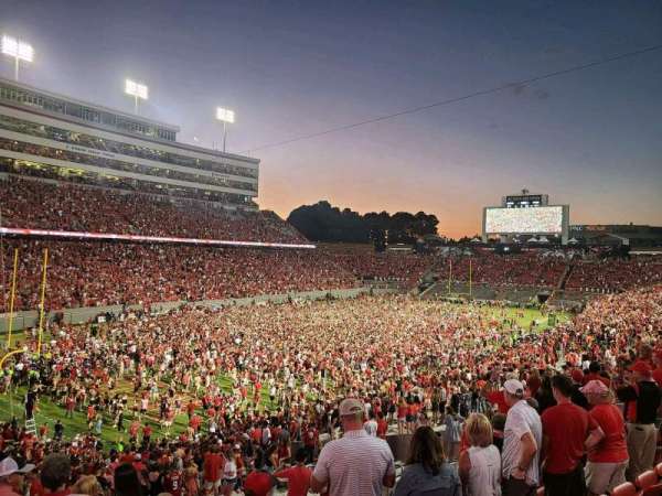 Carter-Finley Stadium, section: 210, row: G, seat: 19