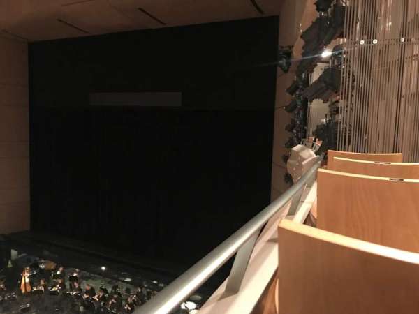 Four Seasons Centre, section: Ring 3, row: A, seat: 385