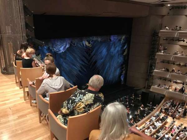 Four Seasons Centre, section: Ring 4, row: B, seat: 413