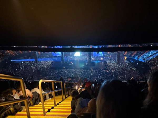 Kia Forum, section: 228, row: 28, seat: 1