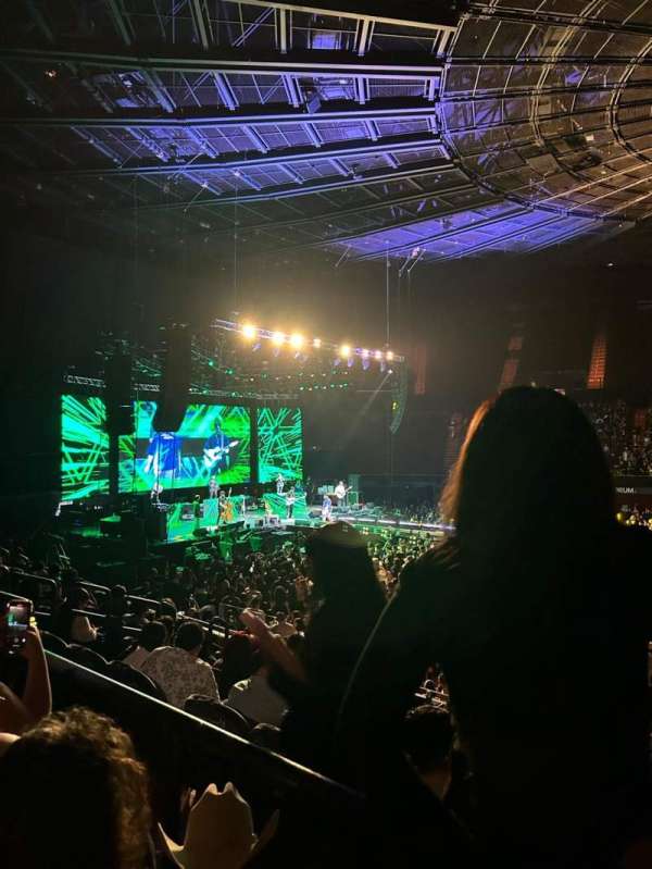 Kia Forum, section: 127, row: 7, seat: 8