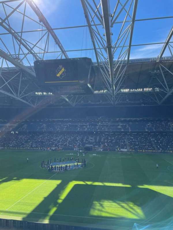Strawberry Arena, section: 210, row: 1, seat: 213