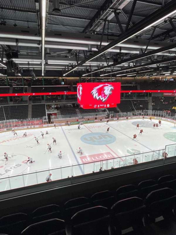 Vaudoise Arena, section: 221, row: D, seat: 7