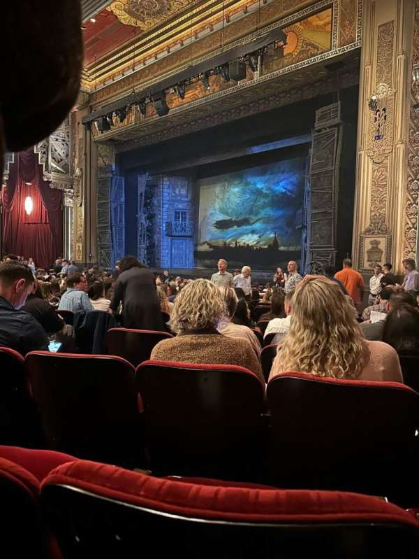 Hollywood Pantages Theatre, section: Orchestra R, row: U, seat: 10