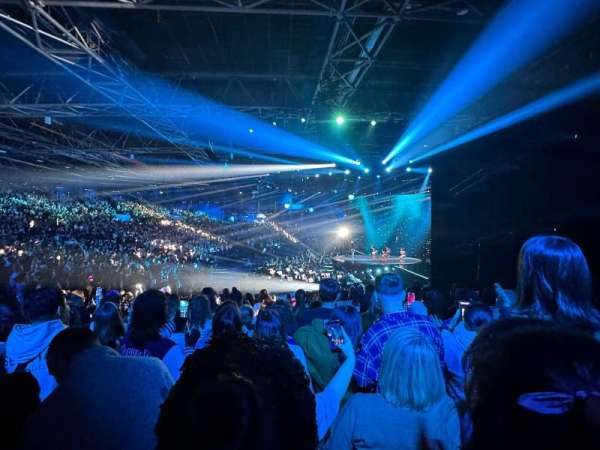 Zénith Paris, section: P, seat: 112