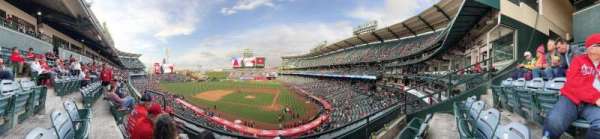 Angel Stadium, section: 322, row: B, seat: 5