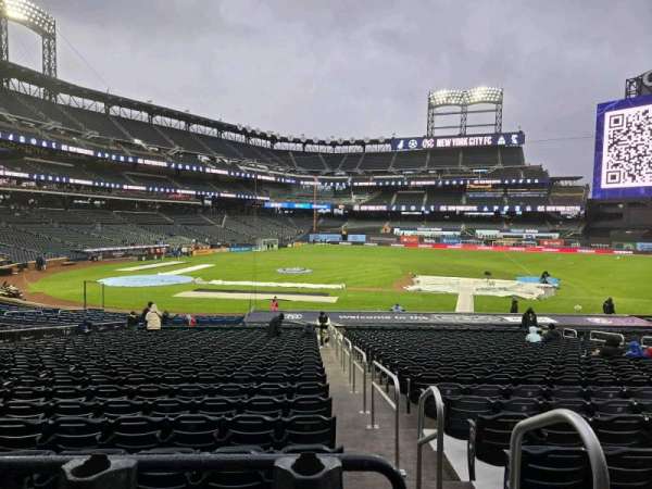 Citi Field, section: 114, row: 24, seat: 17