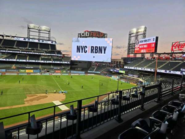 Citi Field, section: 312, row: 2, seat: 13