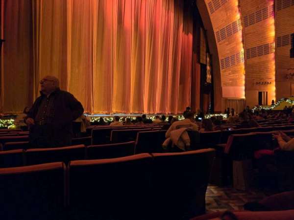 Radio City Music Hall, section: orchestra 6, row: mm, seat: 604