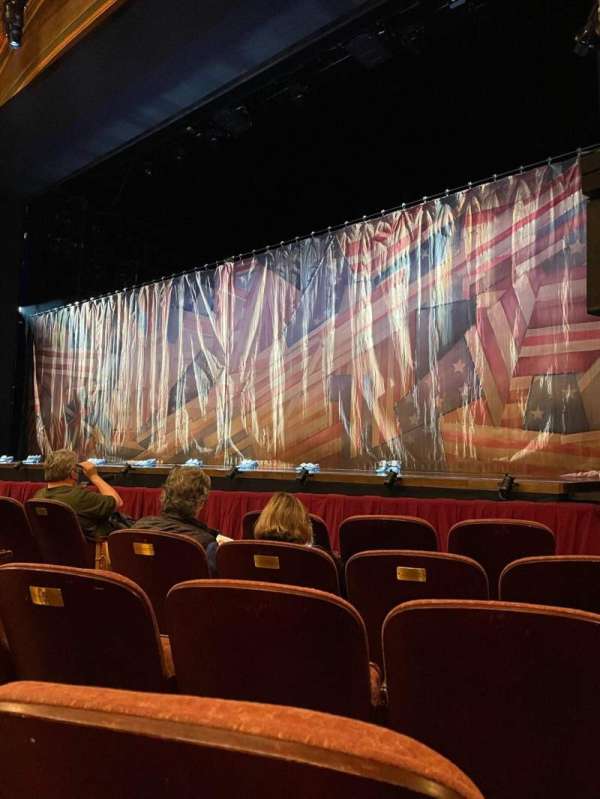Todd Haimes Theatre, section: Orchestra R, row: E, seat: 10
