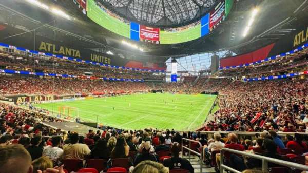 Mercedes-Benz Stadium, section: 116, row: 25, seat: 18