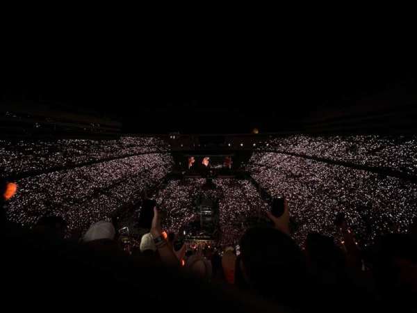 Neyland Stadium, section: LL, row: 24, seat: 5