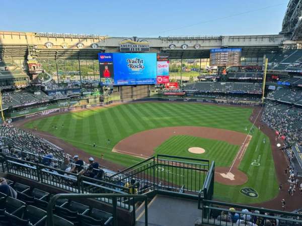 American Family Field, section: 425, row: 12, seat: 16