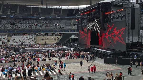 Stade de France, section: H1, row: 30, seat: 11