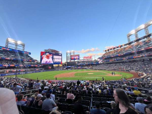 Citi Field, section: 121, row: 23, seat: 10