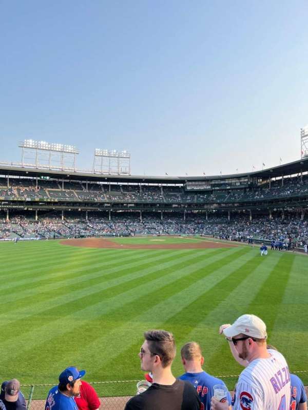 Wrigley Field, section: 506, row: 8, seat: 30