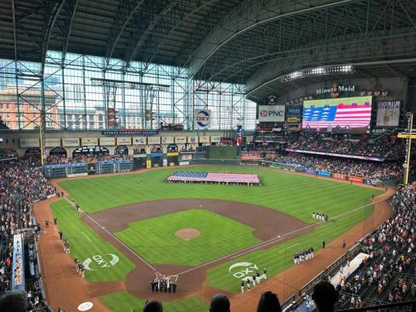 Daikin Park, section: 320, row: 4, seat: 17