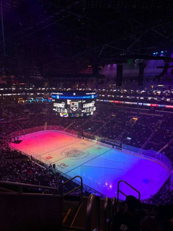 Crypto.com Arena, section: 315, row: 7, seat: 12