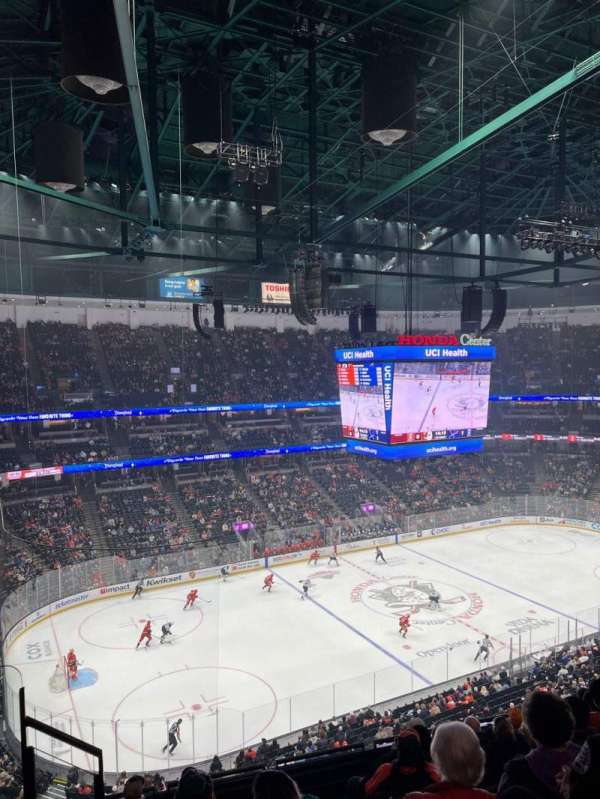 Honda Center, section: 437, row: H, seat: 10