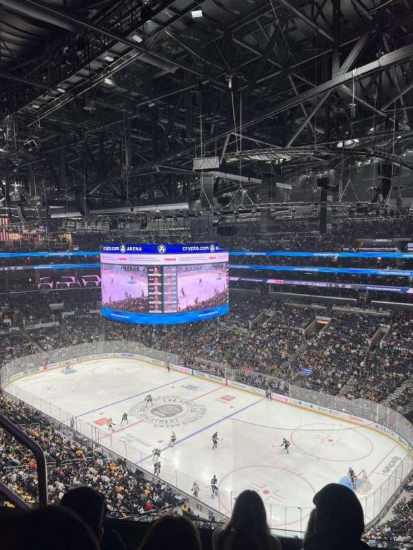 Crypto.com Arena, section: 314, row: 4, seat: 8