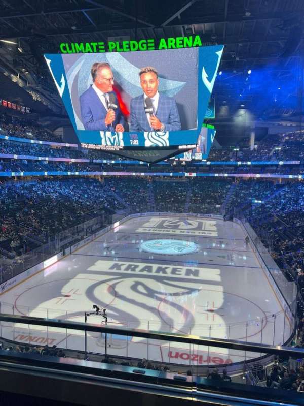 Climate Pledge Arena, section: 120, row: B, seat: 7