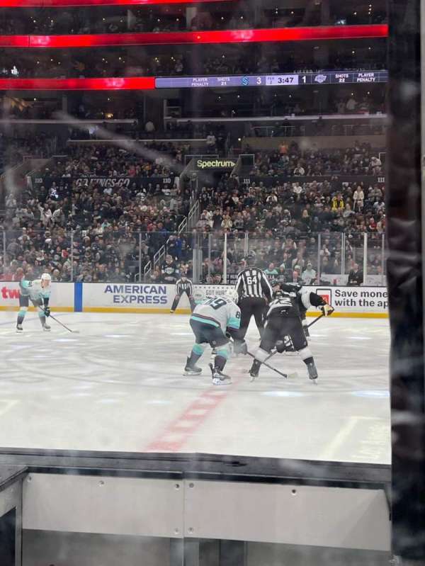 Crypto.com Arena, section: 101, row: 3, seat: 8