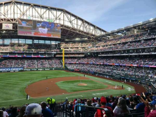 Globe Life Field, section: 107, row: 14, seat: 20