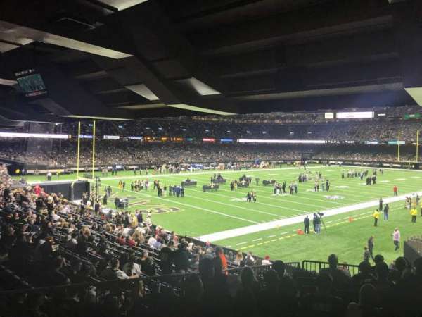 Caesars Superdome, section: 122, row: 33, seat: 10