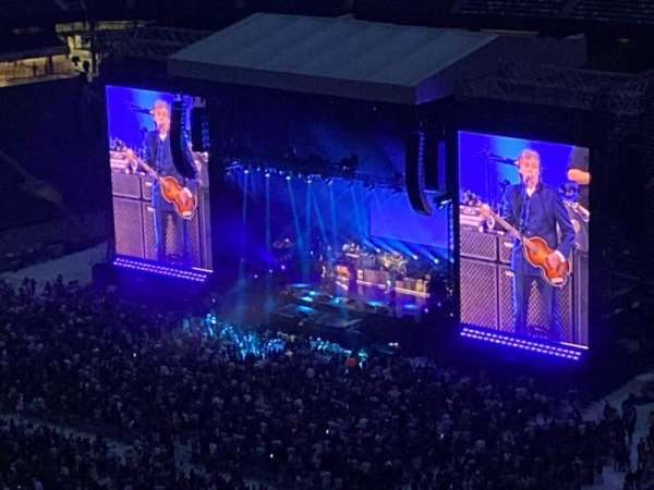 MetLife Stadium, section: 318, row: 21, seat: 23