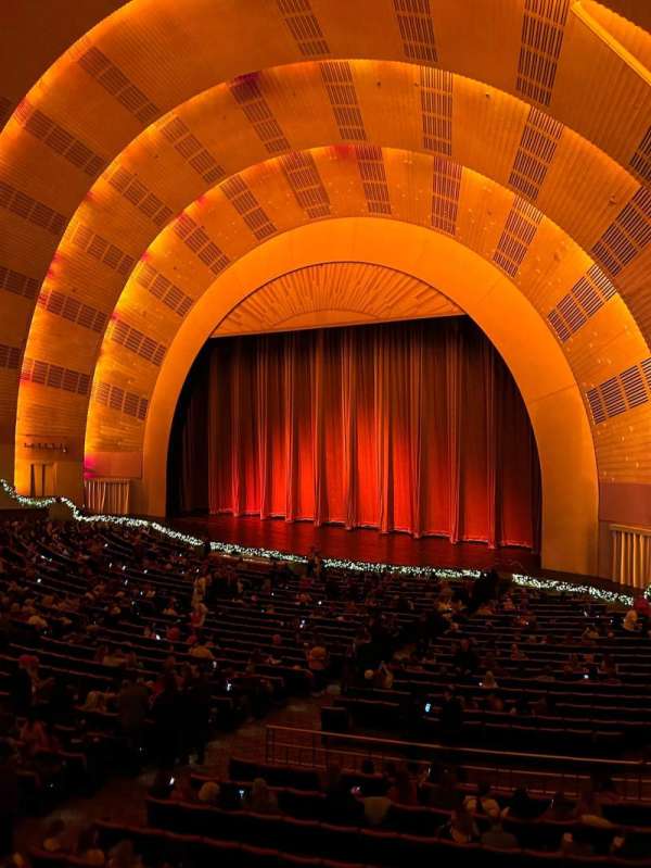 Radio City Music Hall, section: 1st Mezzanine 1, row: Bb, seat: 110