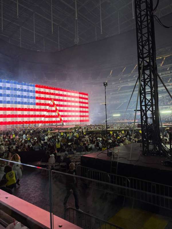 SoFi Stadium, section: VIP113, row: 1, seat: 1