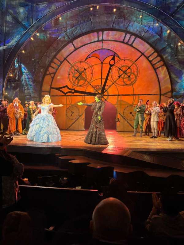 Gershwin Theatre, section: Orchestra C, row: EE, seat: 111