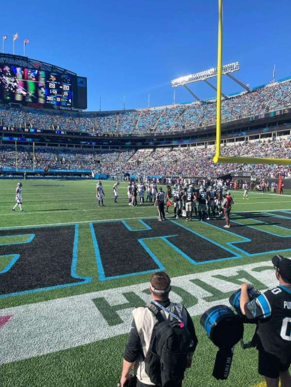 Bank of America Stadium, section: 122, row: 1, seat: 7