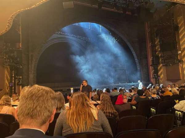 Lunt-Fontanne Theatre, section: Orchestra L, row: P, seat: 9