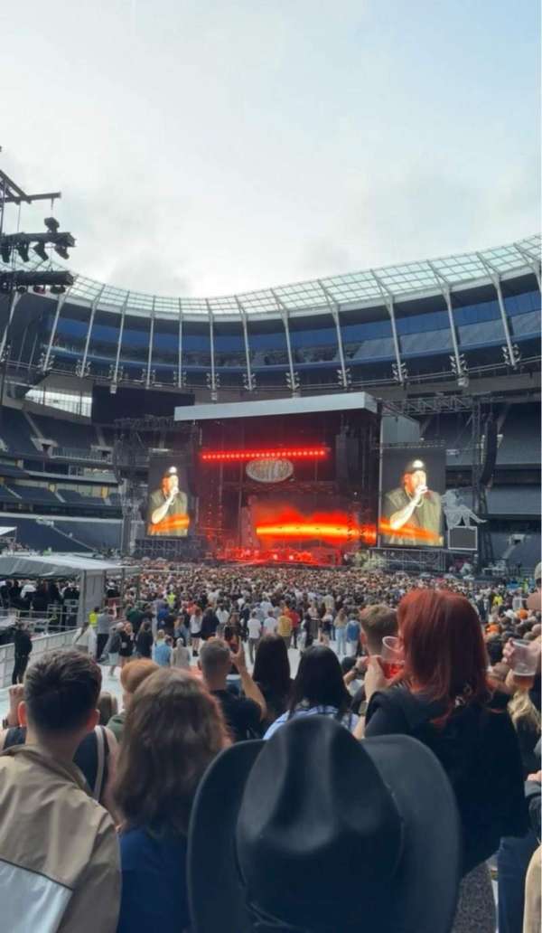Tottenham Hotspur Stadium, section: 123, row: 7, seat: 730