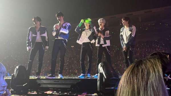 Gas South Arena, section: Floor 1, row: Row L, seat: Seat 5
