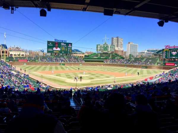 Wrigley Field, section: 218, row: 11, seat: 4