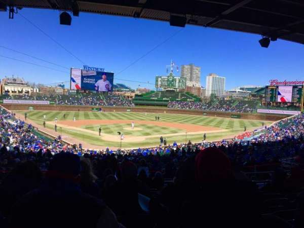 Wrigley Field, section: 218, row: 11, seat: 3