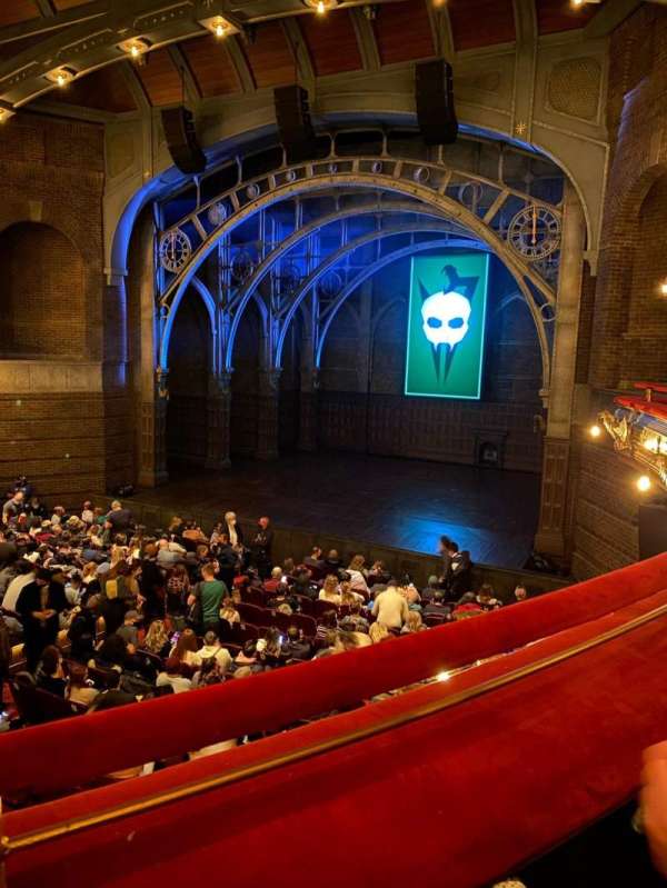 Lyric Theatre, section: Dress Circle R, row: A, seat: 10