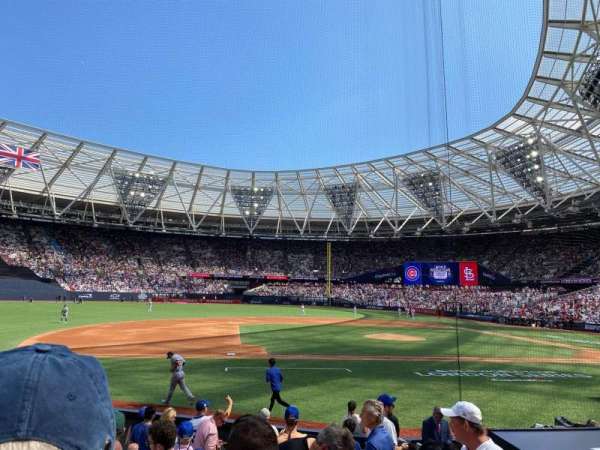 London Stadium, section: 104, row: 12, seat: 392