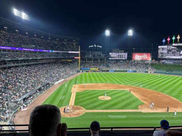 Rate Field, section: 328, row: 5, seat: 15