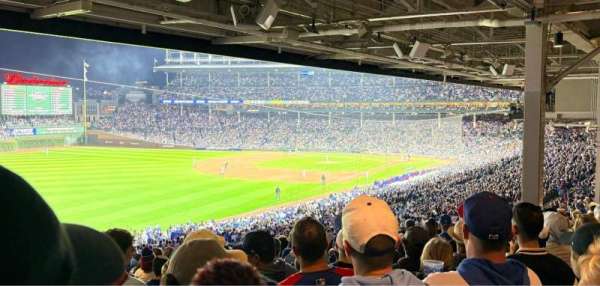 Wrigley Field, section: 204, row: 25, seat: 8